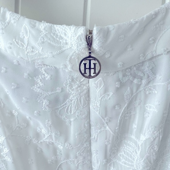 Tommy Hilfiger “Ivy” Embroidered Tiered Dress White Size 14 - Picture 4 of 6